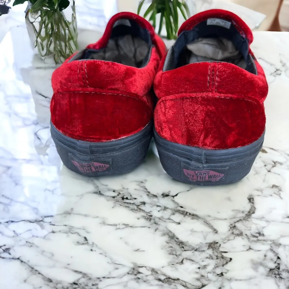 Vans Classic Slip On Velvet Wine Oxblood Black Sneakers Women's Size 8.5 Men's 7 - Picture 4 of 12